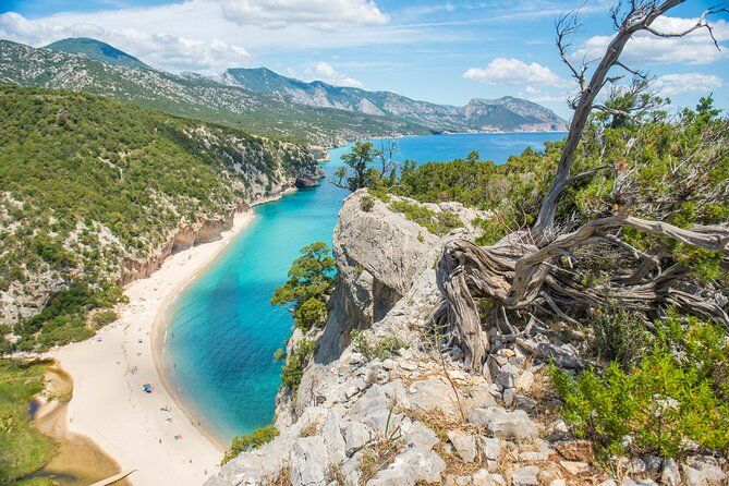 Guided hike to Cala Luna, the pearl of the Gulf of Orosei