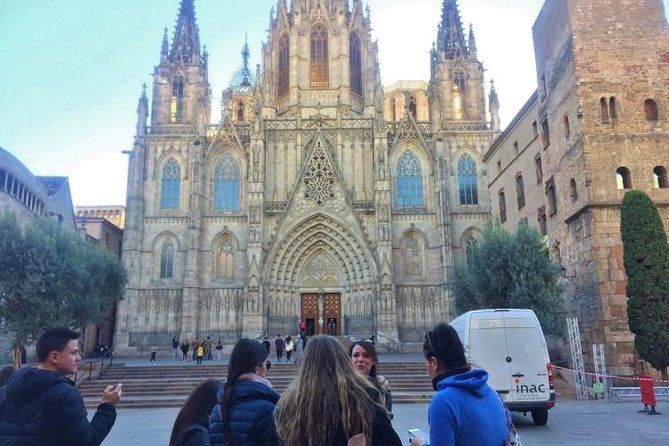 Discover Barcelona’s Gothic Quarter | Private & Semi-Private