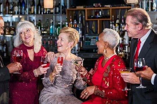 Vancouver City Tour With Grand Lunch and Wine