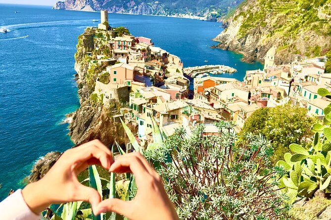 Best of Cinque Terre : Private Full-Day Tour from Genoa