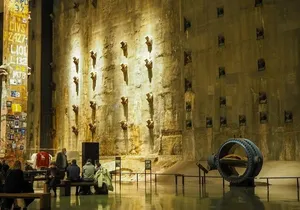 Visit The 9/11 Museum and Manhattan Walking Tour