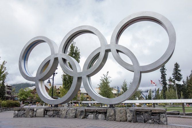 Self-Guided Scavenger Hunt: Whistler Arting Around Whistler