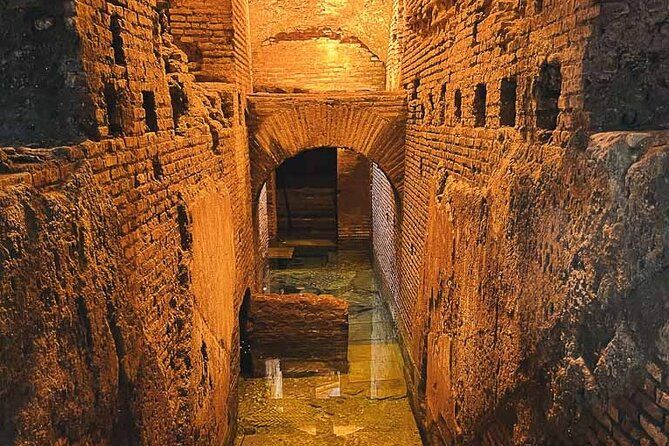 Trevi Fountain Underground Aqueduct and Spanish Steps Tour
