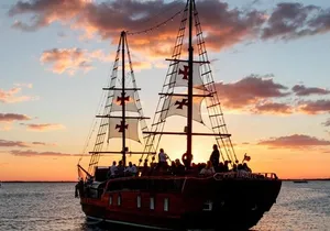 Romantic Date in Cancun Sailing in a Lagoon - With Live Saxophone Music