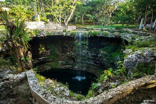 Chichen Itza, Cenote Sagrado and Valladolid from Cancun