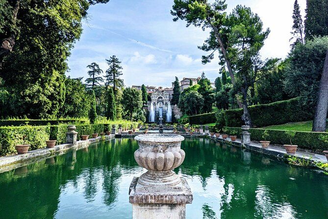 Private Tour Villa d'Este and Villa Adriana in Tivoli