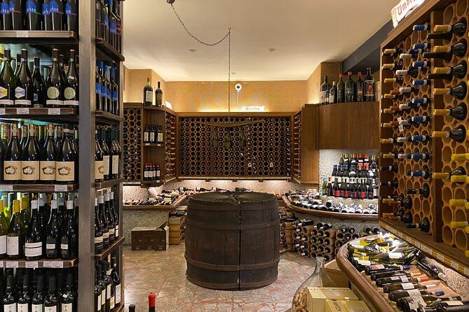 Wine Tasting & Lunch in Florence city centre