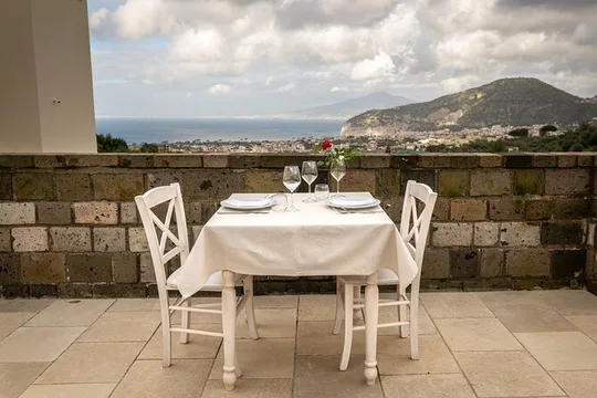 Pasta and Tiramisù class with a panoramic view of Sorrento