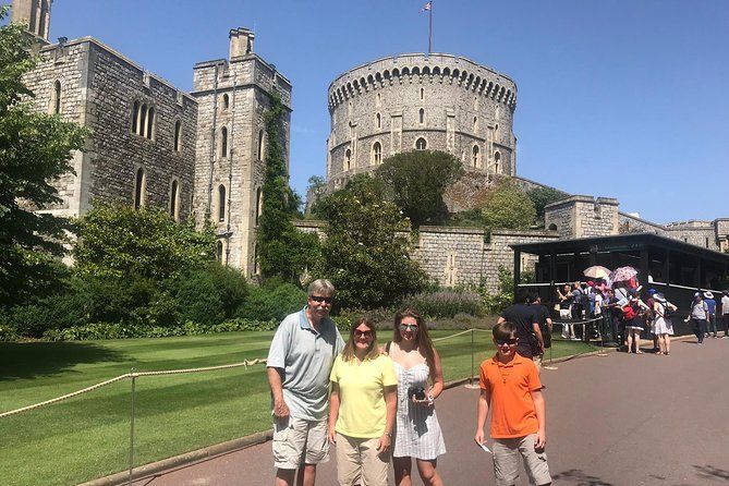 Private London Taxi Royal Windsor and Runnymede Tour