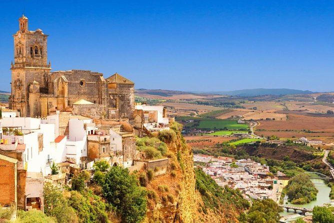 Private shore excursion and tour from Cadiz to ronda and Arcos