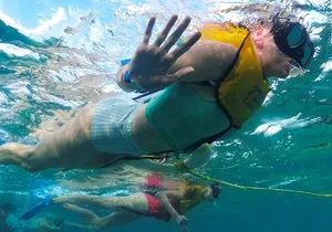 Shared Parasailing & Snorkel with Transportation from Cancun