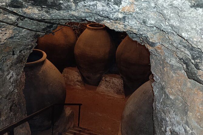 Madrid Wine Tour with Winery Visit, Chinchón & Lunch