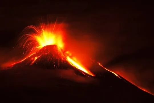 Private Etna Walking Tour with Food and Wine Tasting in Winery