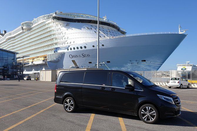 Private DayTour of Rome from Civitavecchia port van Mercedes V class
