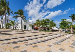 Tour 4x1 Coba, Tulum, Cenote Kuxtal & Playa del Carmen + Transfer from Cancún