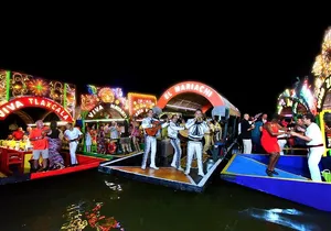 Mexican Party Tour Xoximilco with Transportation from Playa del Carmen