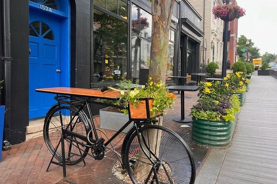 Cobblestones & Croissants: A Morning Food Tour in Georgetown, DC