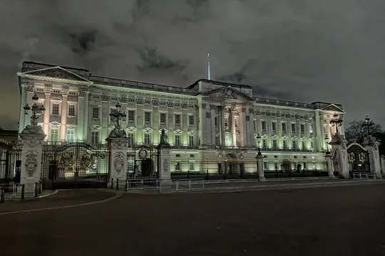 London Royal Westminster By Night Walking Tour