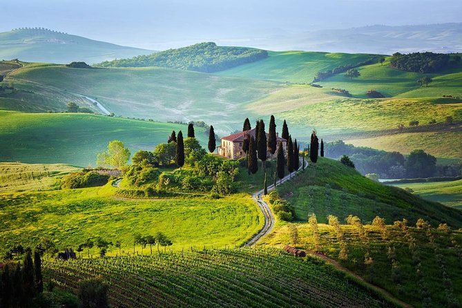 Tuscany from Rome, Montepulciano & Pienza with wine tasting and Lunch included