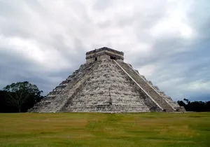 Private Full-day Chichen Itza and Valladolid Tour from Tulum