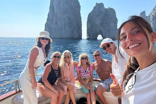 From Sorrento or Positano: Capri Island Private Boat VIP Tour