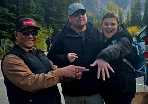 Moraine Lake & Lake Louise Private Day Tour with Banff Explorer