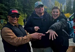 Moraine Lake & Lake Louise Private Day Tour with Banff Explorer