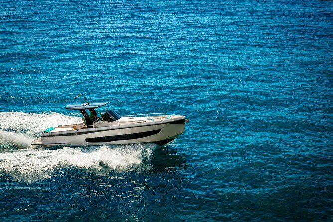 Capri, Your Way: A Tailored Full-Day Private Boat Tour