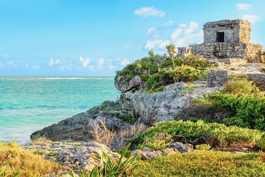 Private Tour With Photographer Tulum And Chichen Itza With Swimming In Cenote