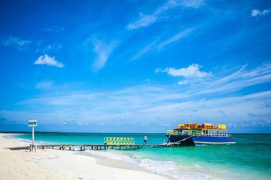 Fall in love with the Holbox island tour, Punta Mosquito & lunch.