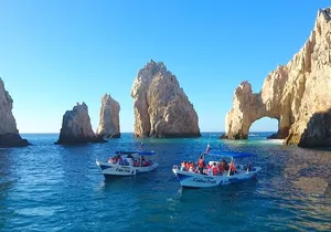 4 Hours Snorkeling Tour in Cabo San Lucas and Corridor