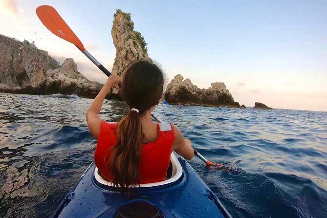 2 Hour Kayak Tour on the Taormina Coast