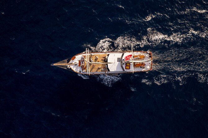Private Luxury Yacht Charter aboard Tu Enamorado