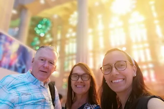 Sagrada Familia Tour with Guide – Private & Small-Group