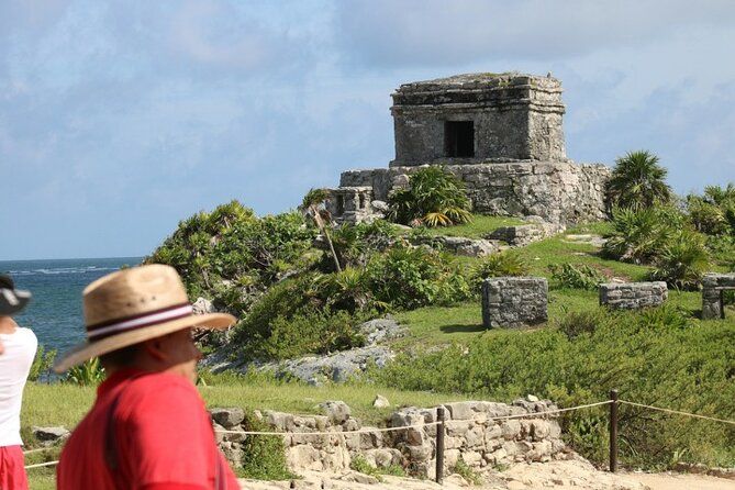4x1: Tulum, Cobá, a cenote, and much more—lunch included