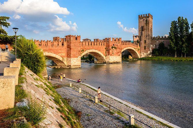 Verona Private Walking Tour with a Local