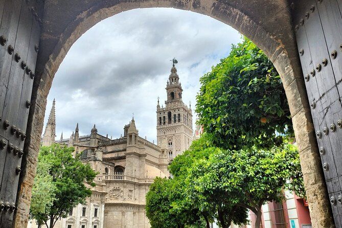 "Seville: Love At First Sight" Private Tour