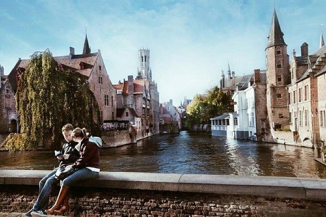 Private 12-hour round transfer to Belgium (Bruges) from Paris