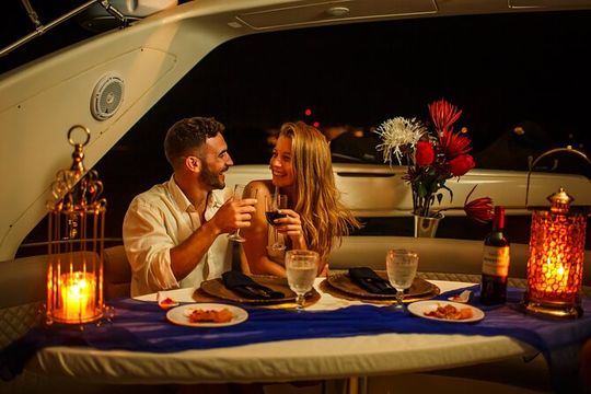 Private 3-Hour Romantic Yacht Dinner – Tulum 51' Leopard