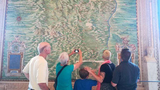 Full-day Tour of Rome with Alessandra! Colosseum, Vatican, Pantheon & more...