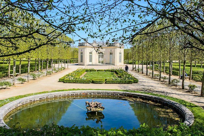Private Versailles Half Day Trip: Palace and Gardens