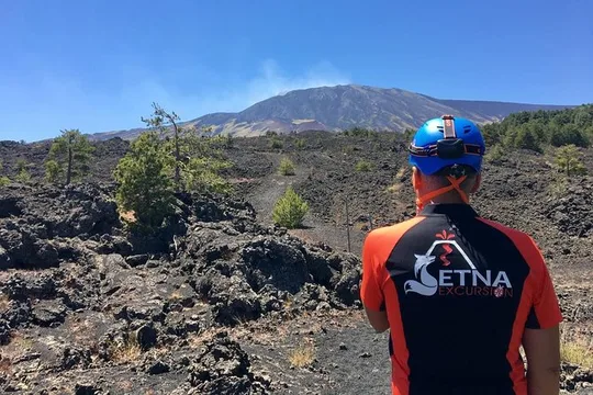 Etna Grantour - 4x4 & trekking - Private tour with lunch included