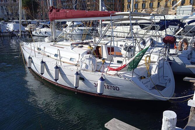Private Sailing Boat Trip with Educational Wine Tasting