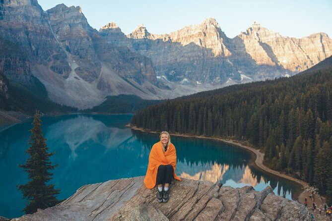 Moraine Lake Sunrise/Daytime Private Tour with Lake Louise option