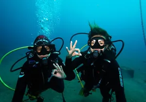 Discover Scuba Diving, free pictures included