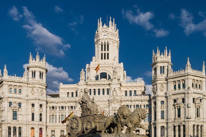 Madrid Private Walking Tour with a Local