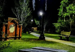 Interactive Paranormal Ghost Walking Tour in Savannah Georgia