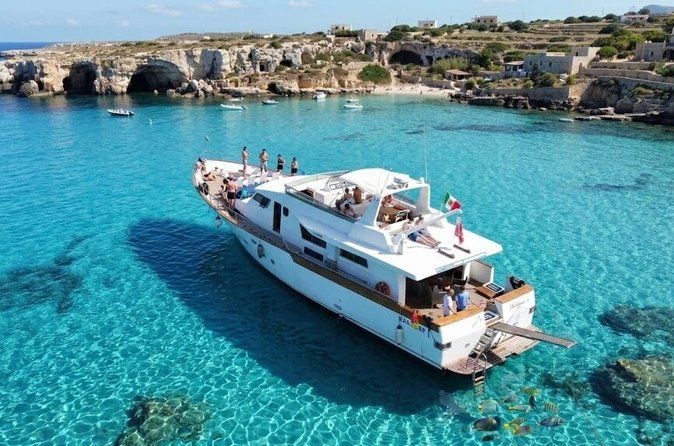Yacht excursion Shalimar IV