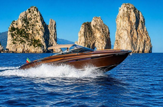 Half day around Capri by Rivarama 44 speedboat