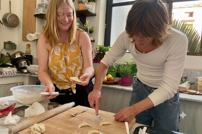 Catania Home Cooking: Pistachio Ravioli, Sicilian Pasta & Wine